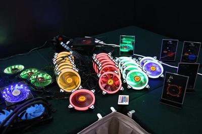 華旗資訊年度代理商大會 黑科技閃耀，數(shù)碼代理新紀(jì)元