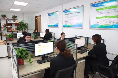 立足開封，服務河南 P2C產業電商運營中心啟動，以網絡技術服務推動產業再創新再發展
